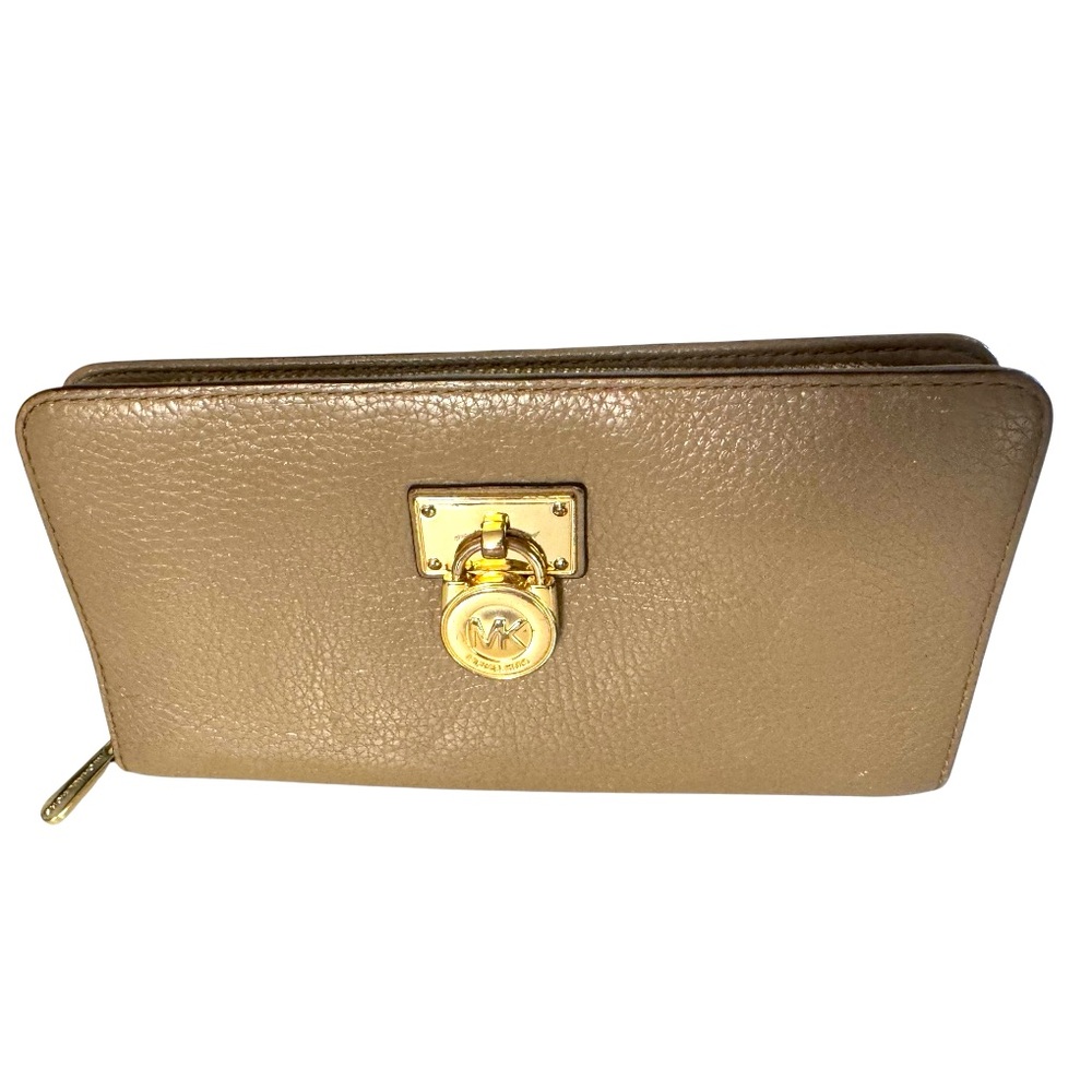 Michael Kors taupe Wallet